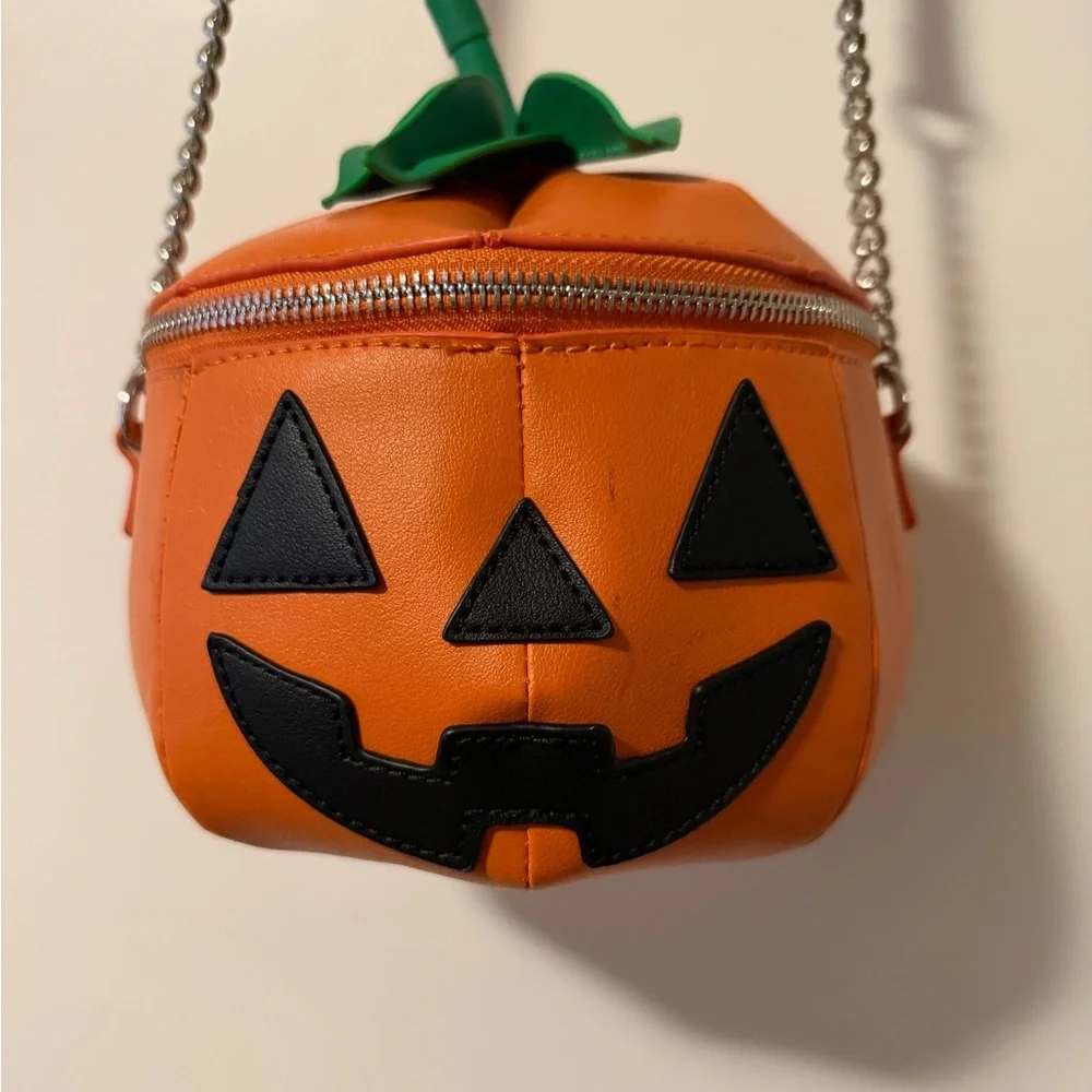 Fine By Me | Halloween Jack O’Lantern | 3D Purse - Picture 1 of 7